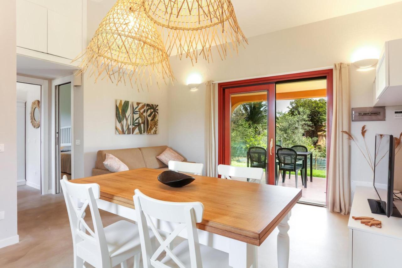 La Casa Di Debora Villa San Teodoro  Exteriör bild