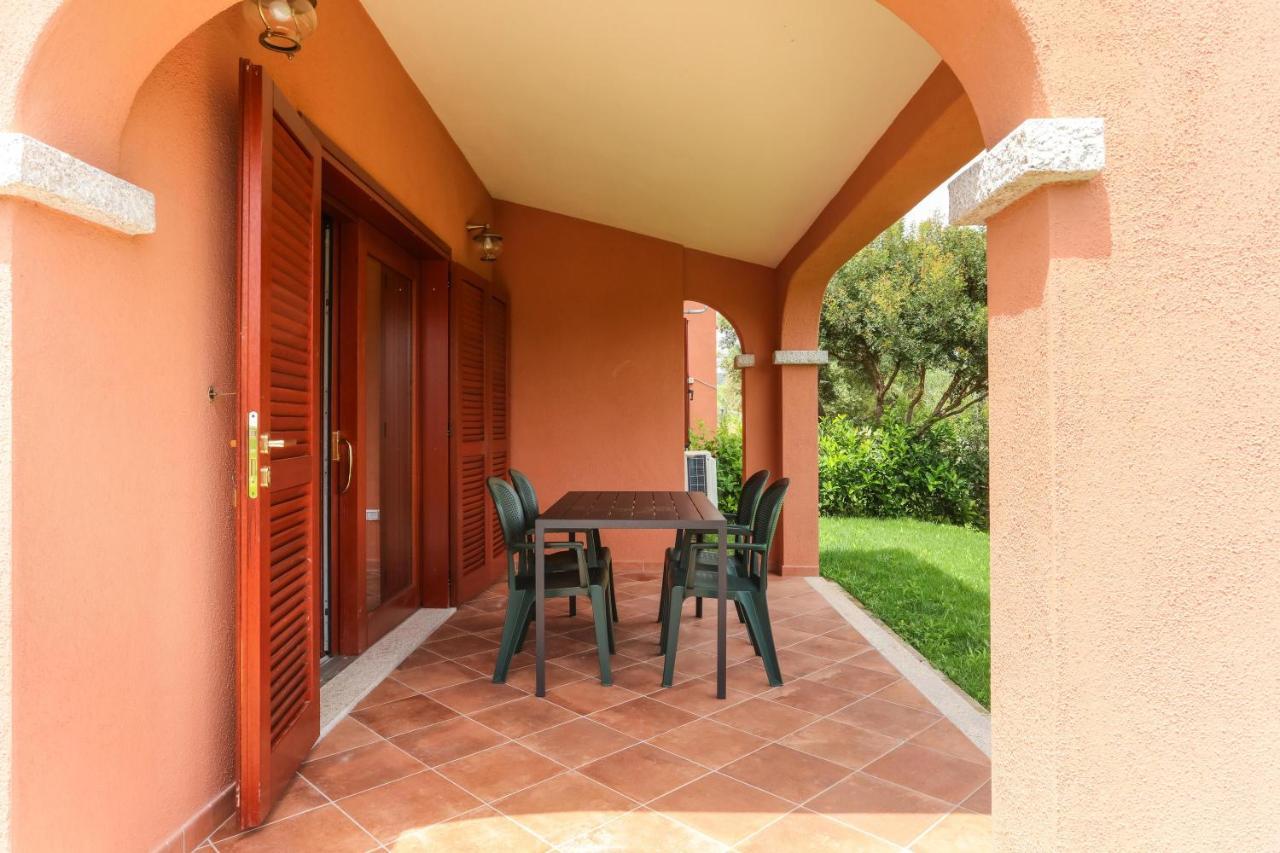 La Casa Di Debora Villa San Teodoro  Exteriör bild