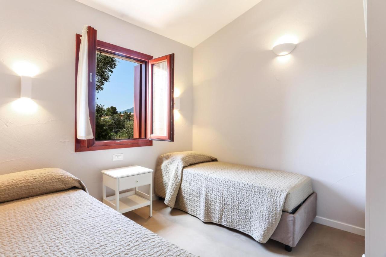 La Casa Di Debora Villa San Teodoro  Exteriör bild